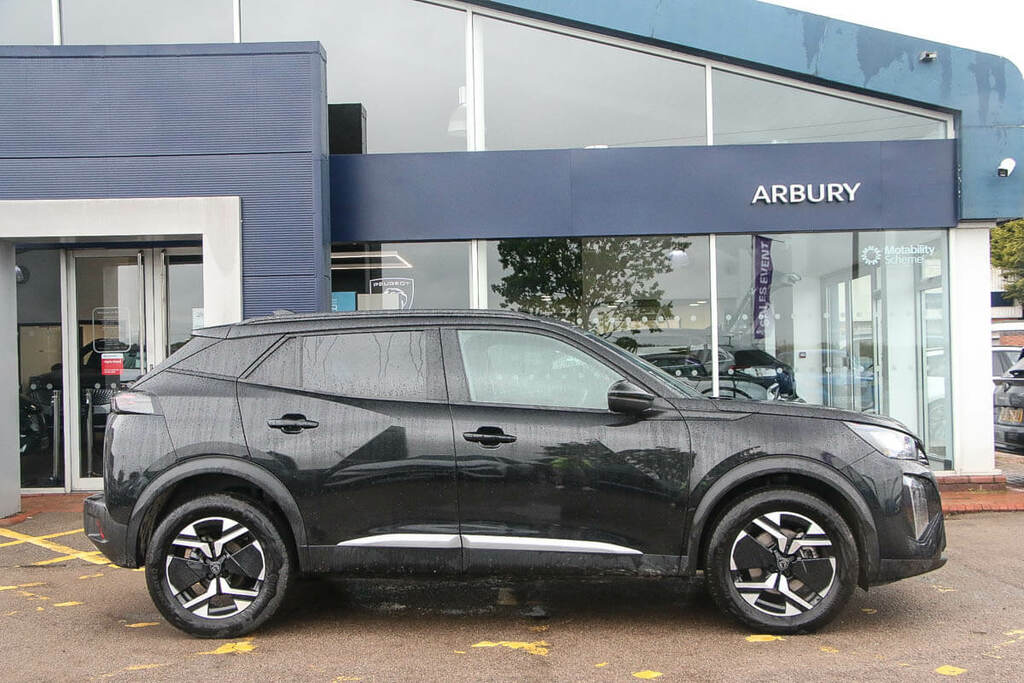 Peugeot 2008 1.2 Hybrid 136 Allure E-dsc6 KM25UEK Black #3