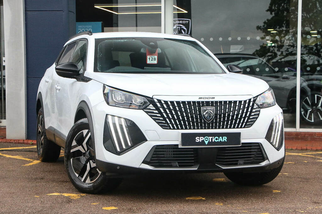 Peugeot 2008 1.2 Hybrid 136 Allure E-dsc6 White