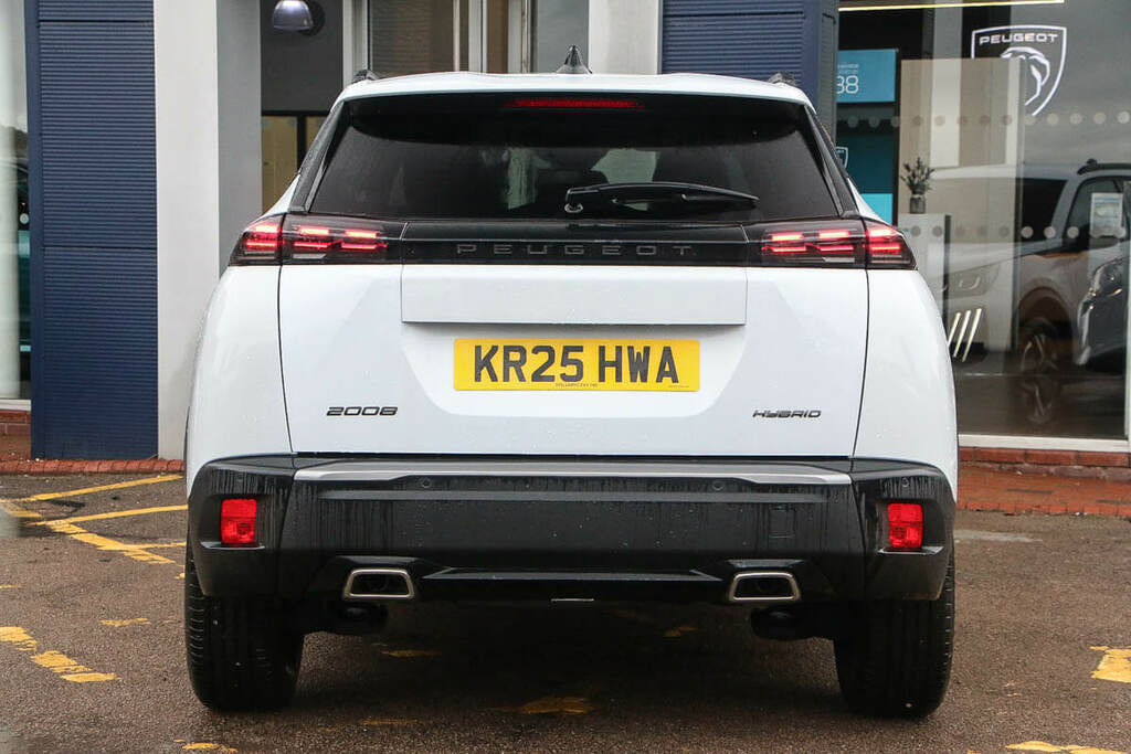 Peugeot 2008 1.2 Hybrid 136 Allure E-dsc6 White #2