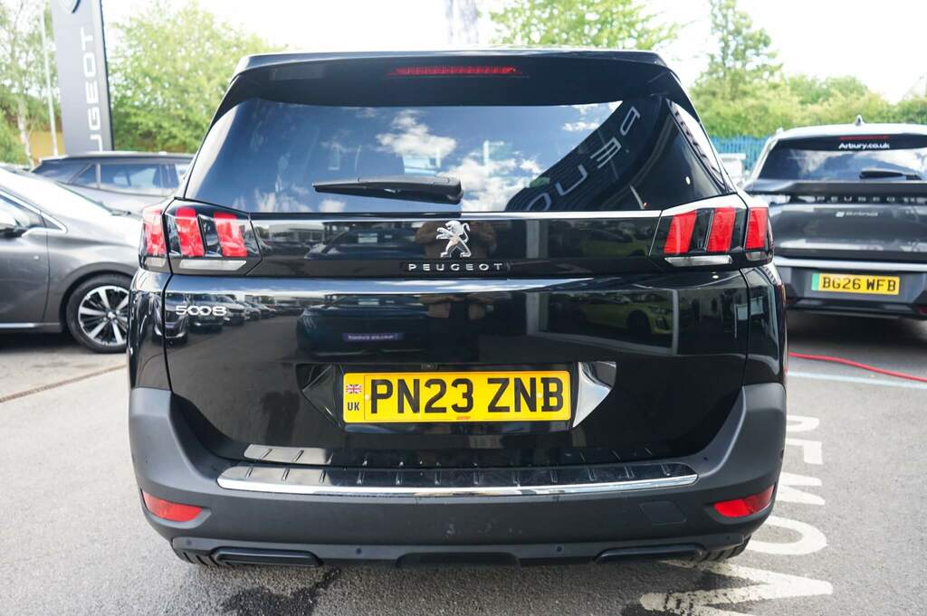 Peugeot 5008 1.2 Puretech Allure Premium Eat8 PN23ZNB Black #4