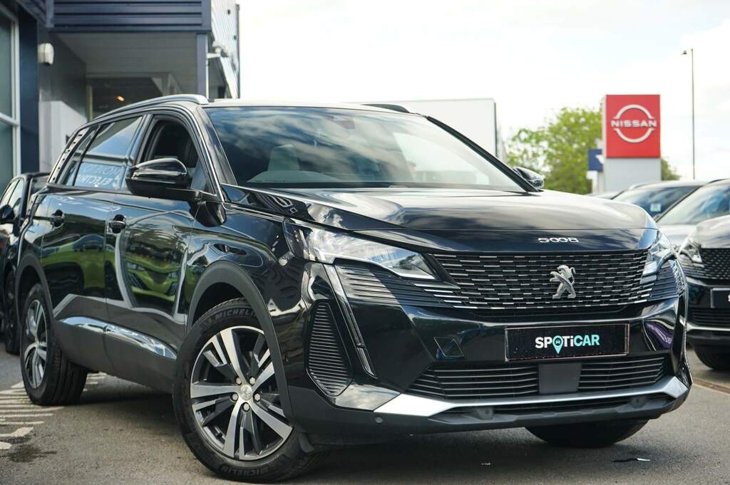Peugeot 5008 1.2 Puretech Allure Premium Eat8 Black