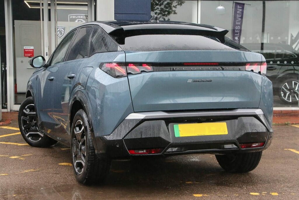 Peugeot 3008 157Kw Gt 73Kwh KS25JZP Blue #2