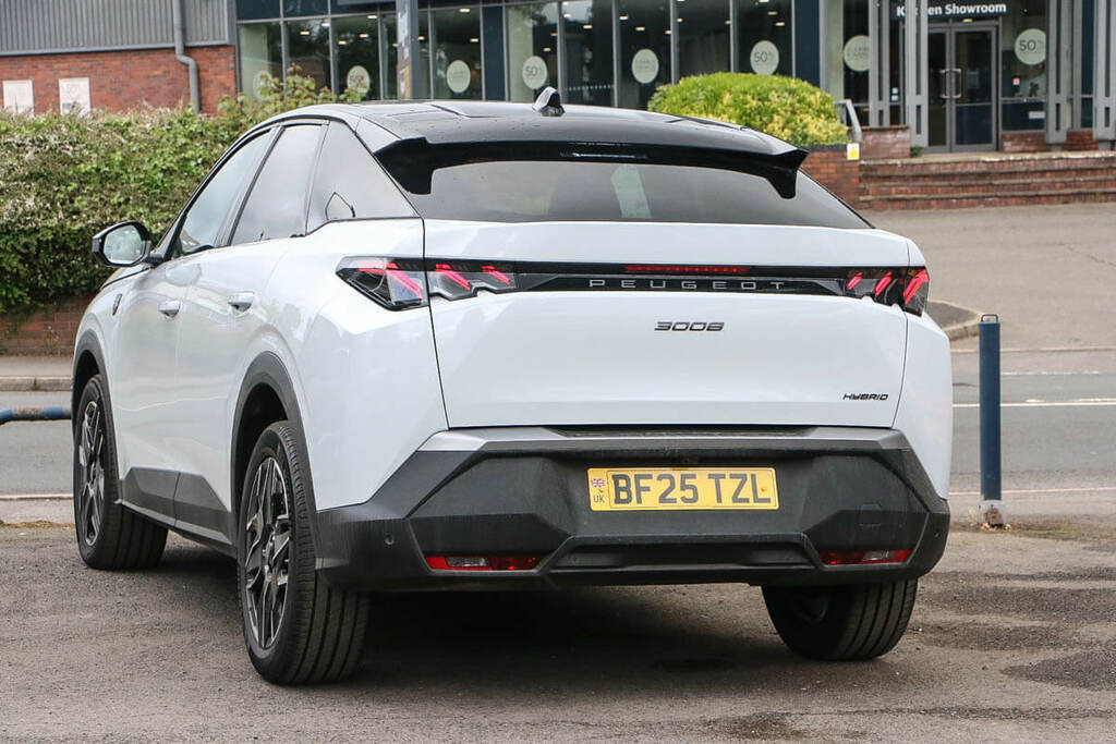 Peugeot 3008 1.2 Hybrid 136 Gt E-dsc6 BF25TZL White #3