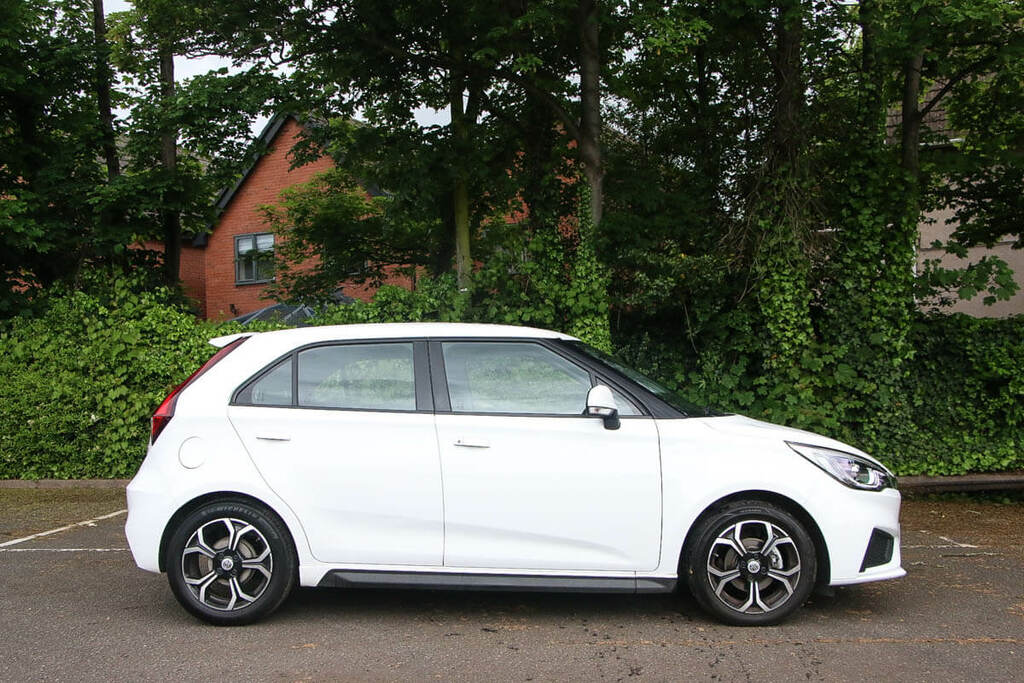 MG MG3 1.5 Vti-tech Excite BJ22NXC White #3