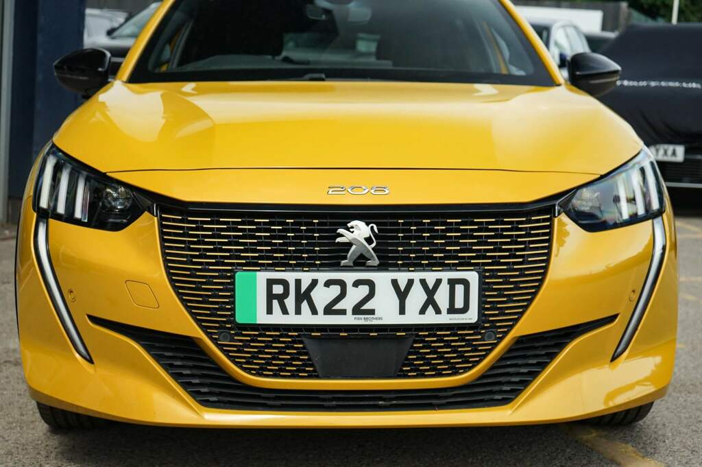 Peugeot e-208 100Kw Gt Premium 50Kwh RK22YXD Yellow #6