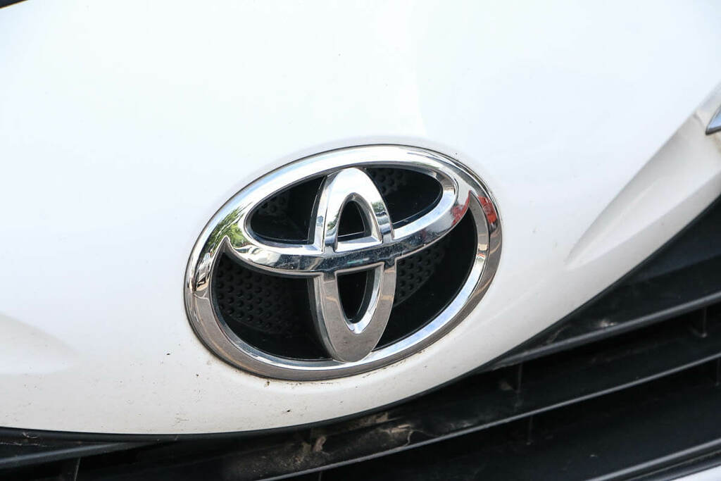 Toyota Yaris 1.5 Vvt-i Icon Tech BP19MKU White #4