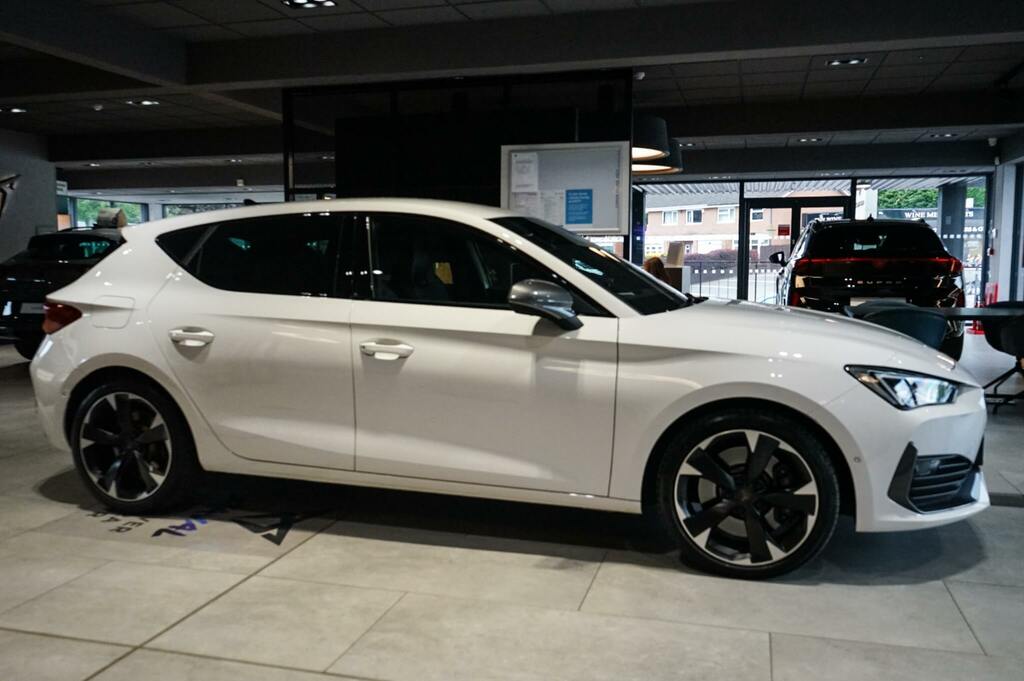 Cupra Leon 2.0 Tsi Vz1 Dsg White #4
