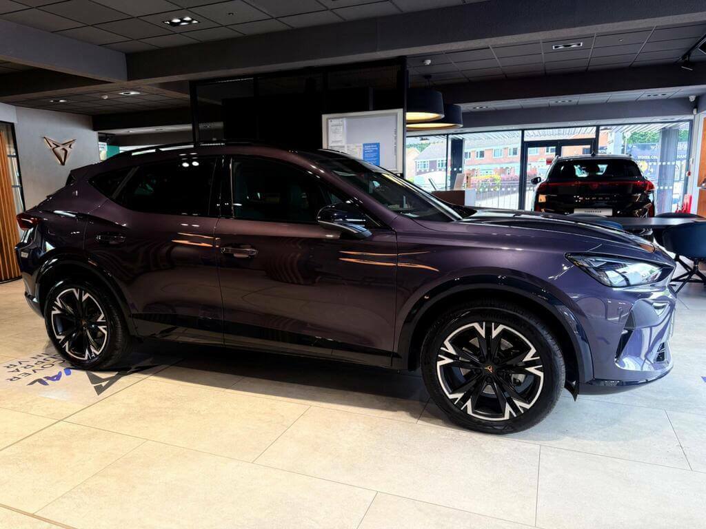 Cupra Formentor 1.5 Ehybrid 204 V1 Dsg DF75YVH Purple #3