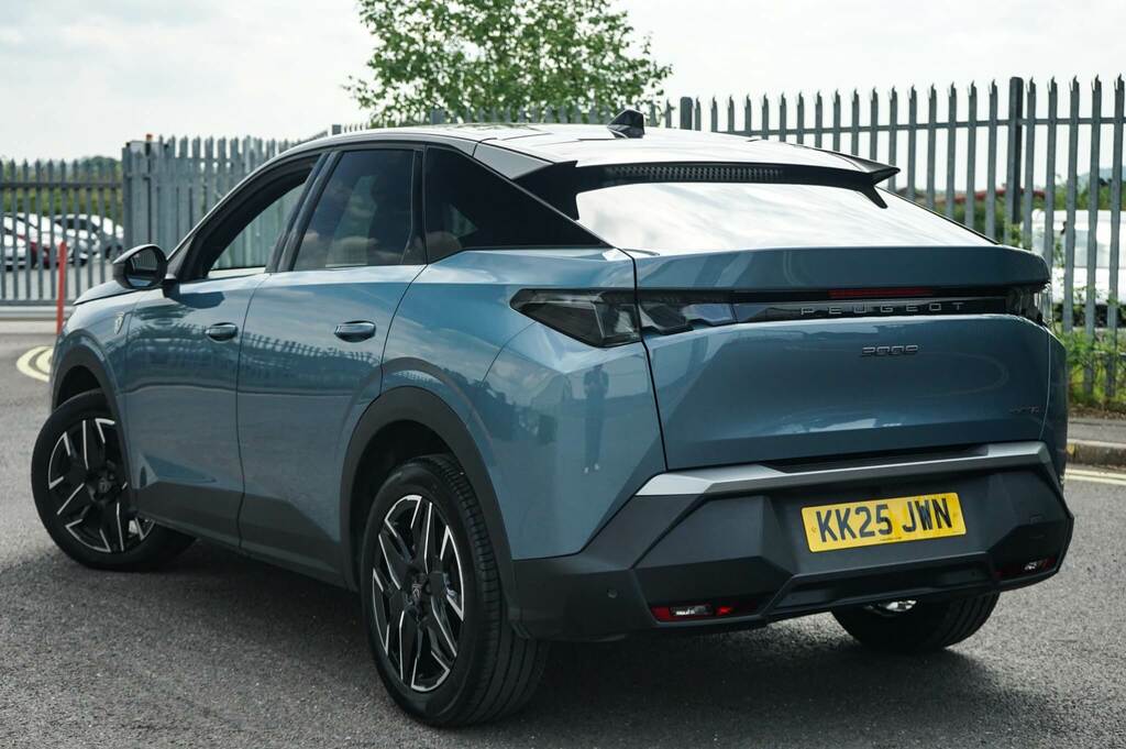 Peugeot 3008 Hybrid 145 E-dsc6 6-Speed Dual Shift Clutch Dsc Blue