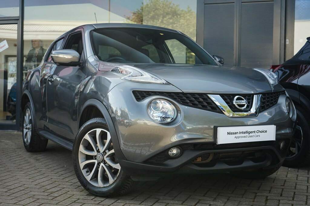 Nissan Juke 1.6 Tekna Xtronic Grey