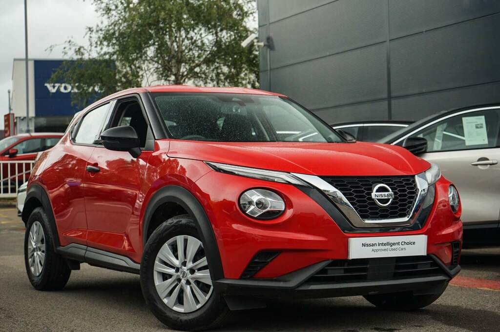 Nissan Juke 1.0 Dig-t 114 Visia Red