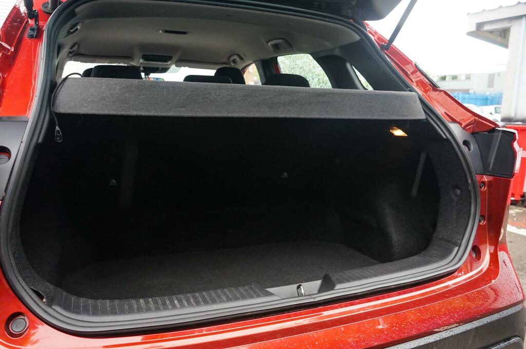 Nissan Qashqai 1.5 E-power Acenta Premium YB72VCC Red #6