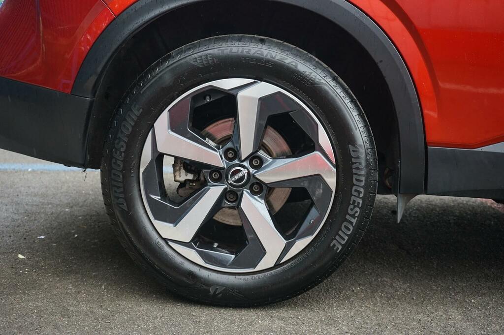 Nissan Qashqai 1.5 E-power Acenta Premium YB72VCC Red #5