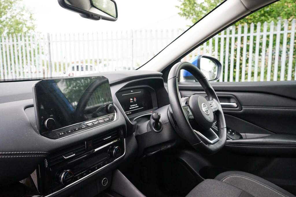 Nissan Qashqai 1.3 Dig-t Mh 158 N-connecta Xtronic LS22NNK Blue #2