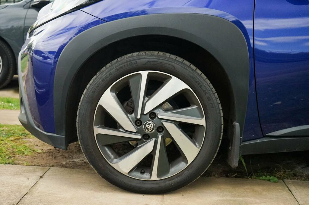 Toyota Aygo X 1.0 Vvt-i Edge AK22NZY Blue #5