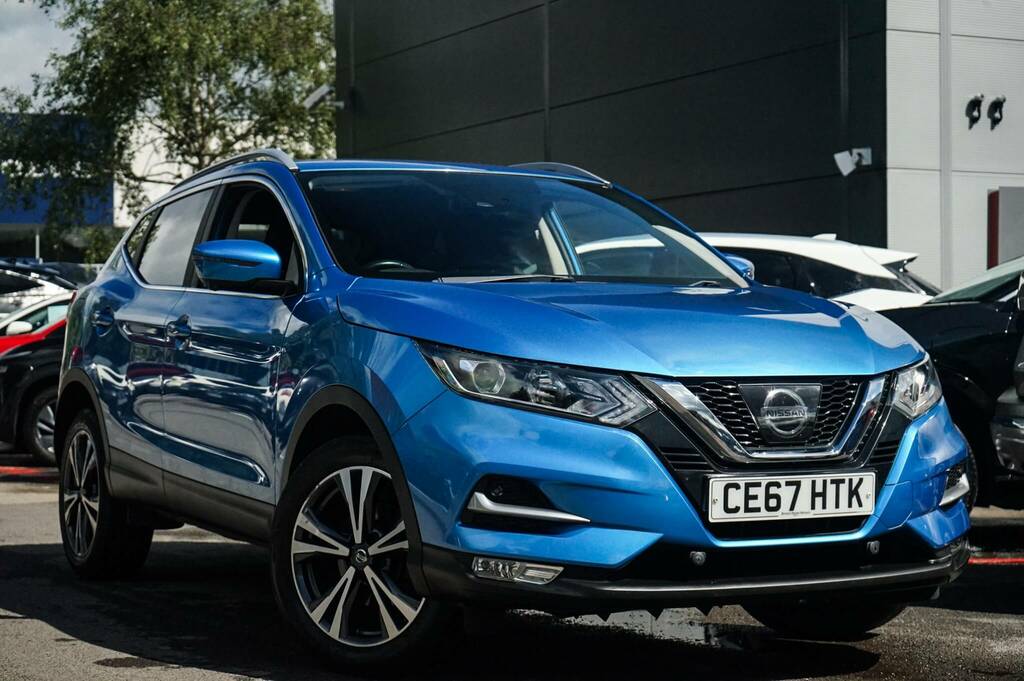 Nissan Qashqai 1.2 Dig-t N-connecta Blue