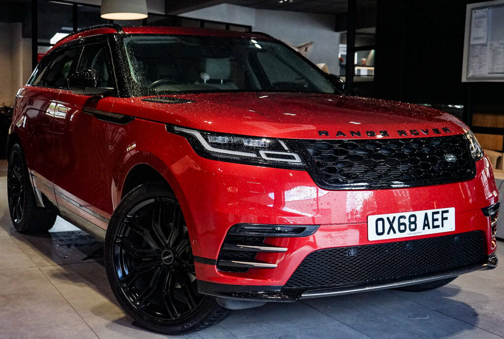 Land Rover Range Rover Velar 2.0 D180 R-dynamic Se Red