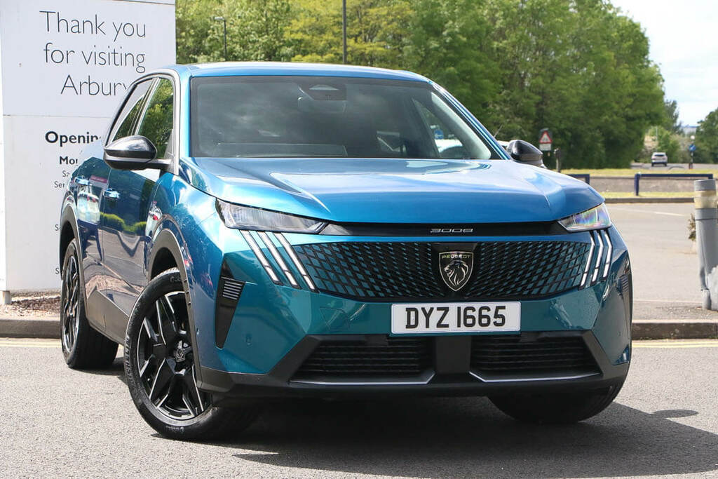 Peugeot 3008 Hybrid 136 E-dsc6 Blue