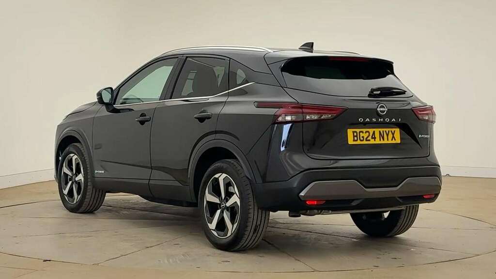 Nissan Qashqai 1.5 E-power N-connecta BG24NYX Black #2