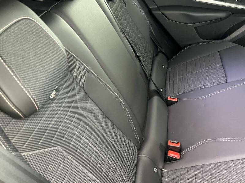 Peugeot 3008 157Kw Allure 73Kwh CV74JVL Blue #6