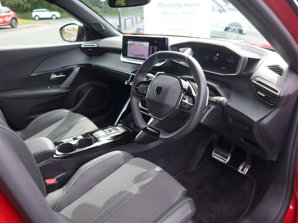 Peugeot 2008 1.2 Hybrid 136 Gt E-dsc6 KP25HBL Red #6