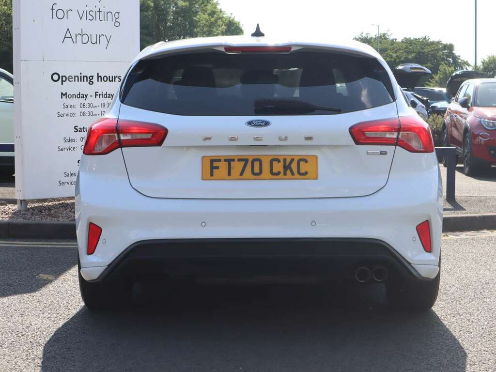 Ford Focus 1.0 Ecoboost Hybrid Mhev 125 St-line Edition White #3