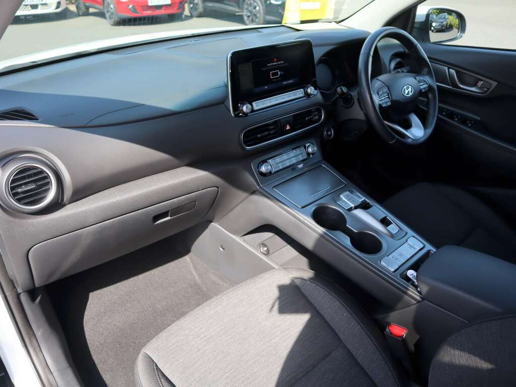 Hyundai Kona 150Kw Premium 64Kwh BD70SZY White #6