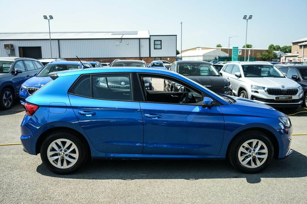 Skoda Fabia 1.0 Tsi Se Comfort BL24RBZ Blue #4