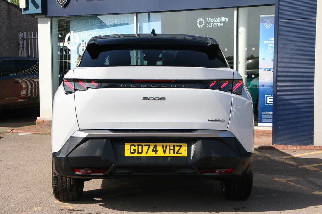 Peugeot 3008 Hybrid 136 E-dsc6 Gb GD74VHZ White #4