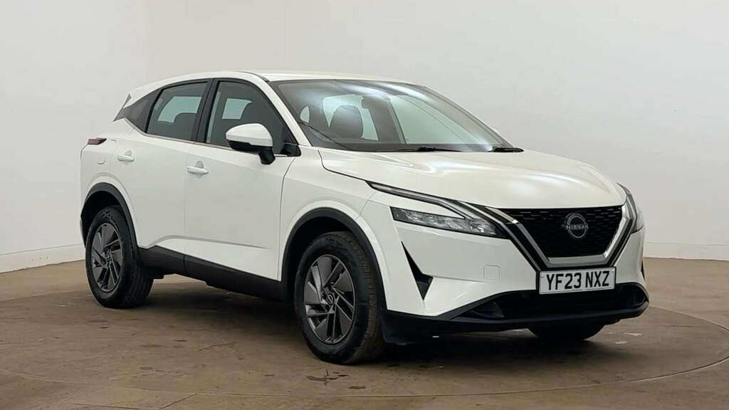 Nissan Qashqai 1.3 Dig-t Mh Acenta Premium White