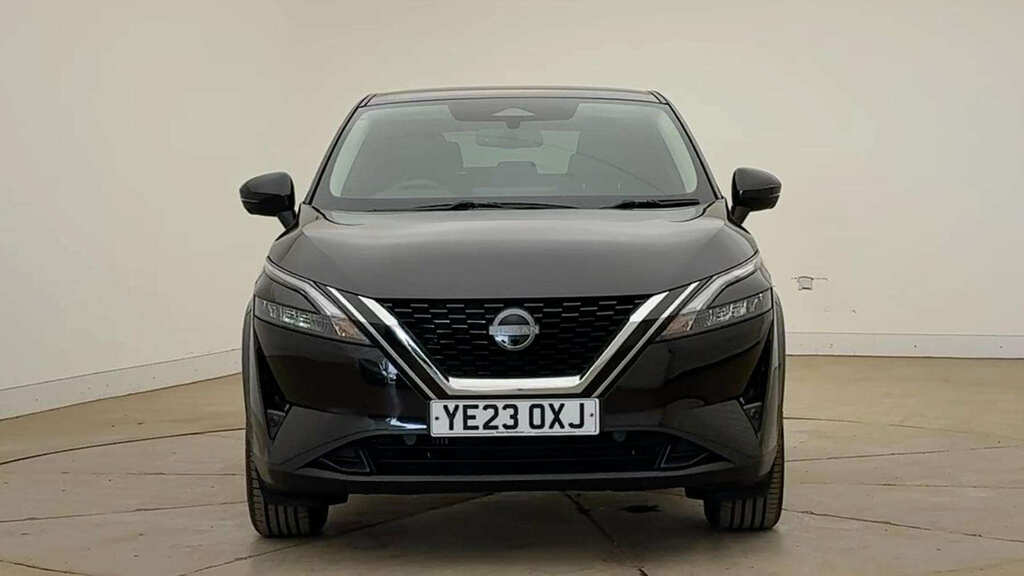 Nissan Qashqai 1.3 Dig-t Mh 158 N-connecta Xtronic YE23OXJ Black #4