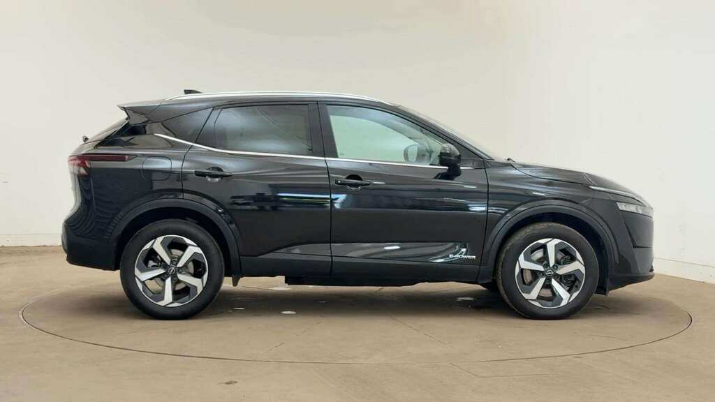 Nissan Qashqai 1.5 E-power N-connecta DS24BHE Black #4