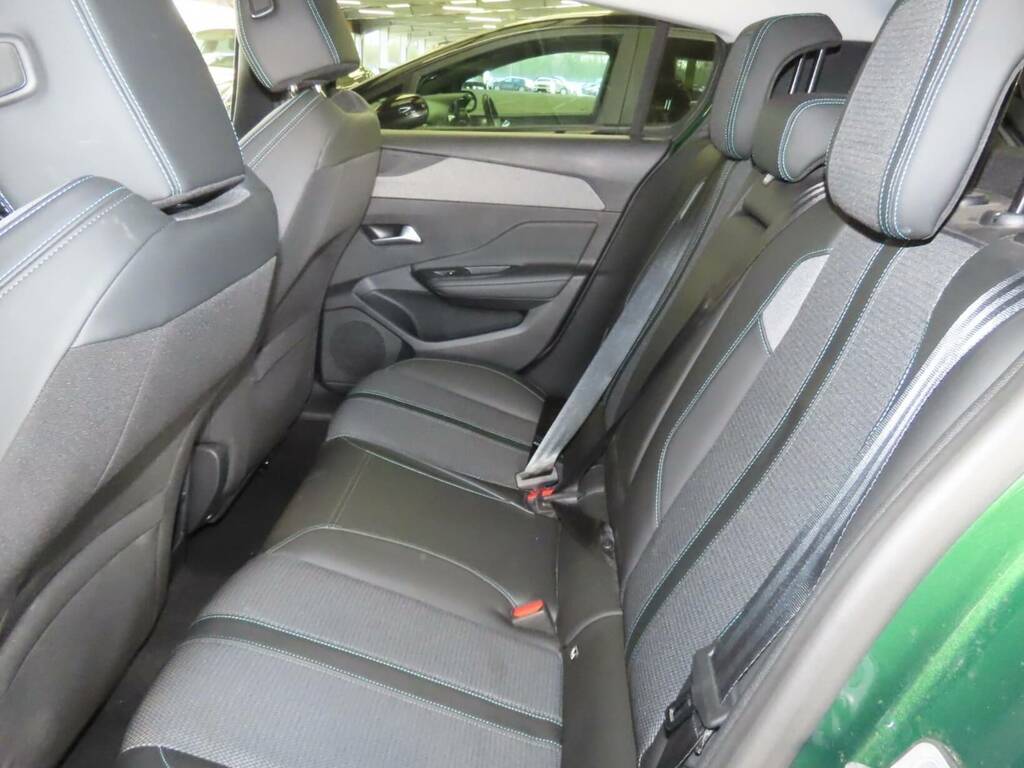 Peugeot 308 1.2 Puretech Allure Premium Eat8 MK23XNT Green #3