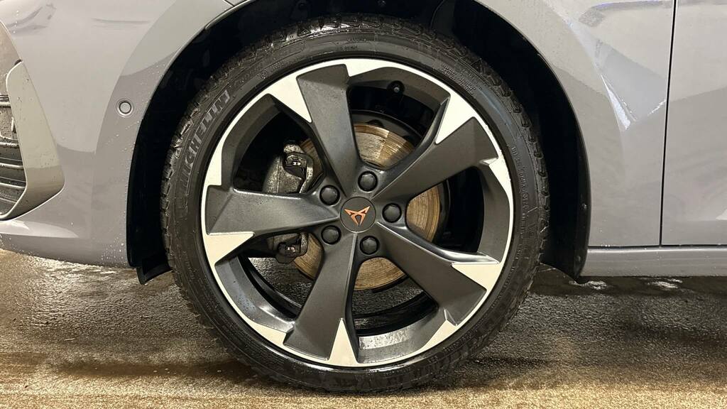 Cupra Leon 1.5 Etsi V1 Dsg Grey #5