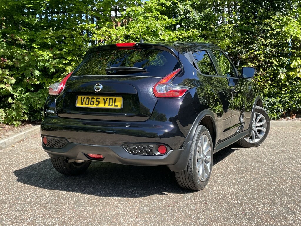 Nissan Juke 1.2 Dig-t Tekna 2015 Black #3