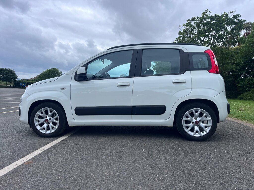 Fiat Panda 0.9 Twinair Lounge Hatchback Dualogic E EJ67EOO White #4