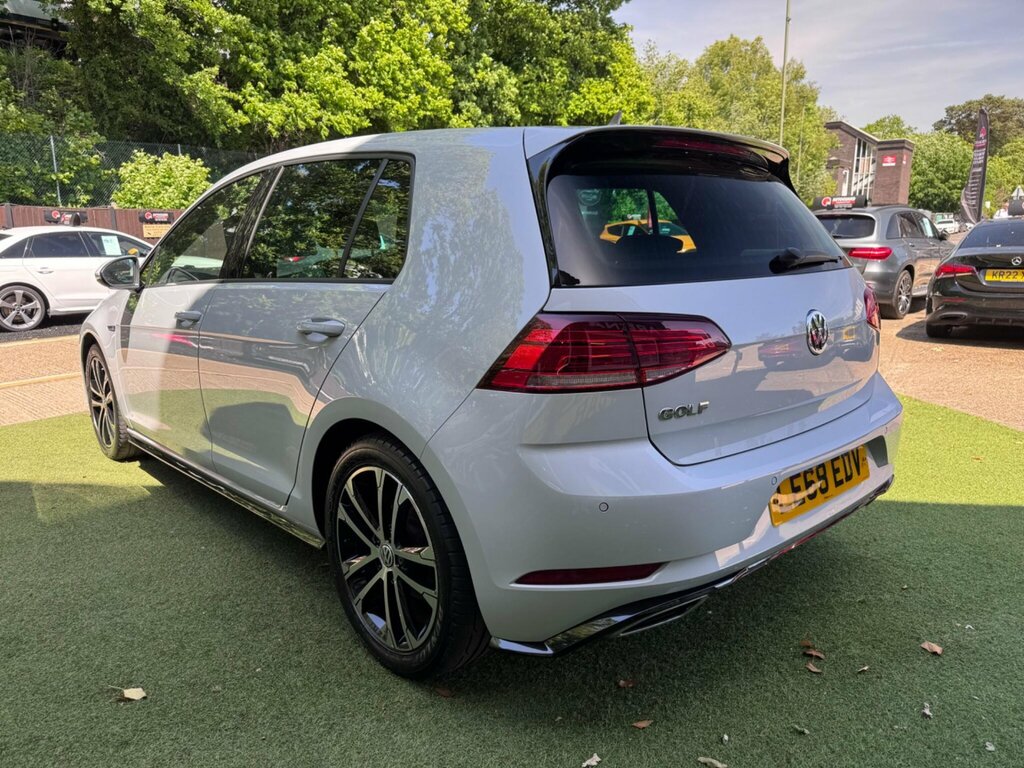Volkswagen Golf 1.5 Tsi Evo R-line Hatchback Eur LE68EDV Silver #4