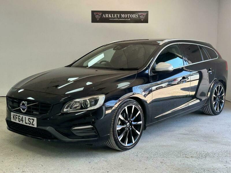 Volvo V60 1.6 T4 R-design Powershift KF64LSZ Black #2