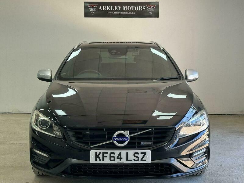 Volvo V60 1.6 T4 R-design Powershift KF64LSZ Black #3