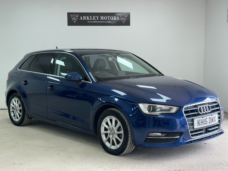 Audi A3 1.4 Tfsi Se Sportback Blue