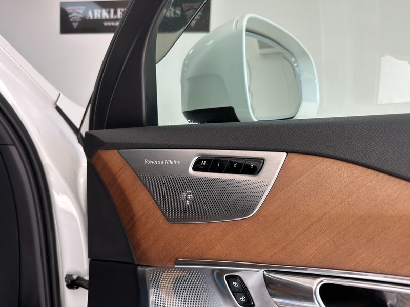 Volvo XC90 2.0 D5 Powerpulse R-design Awd Geartronic  #4