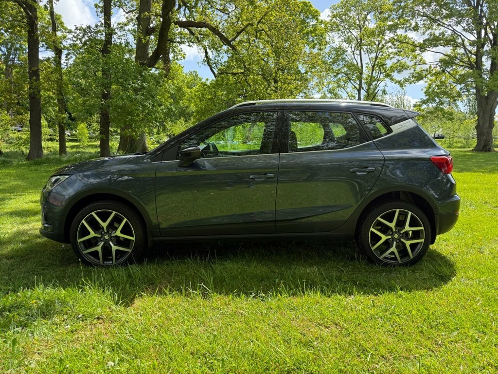 Seat Arona 1.6L Xcellence Lux DE68LKD Grey #4