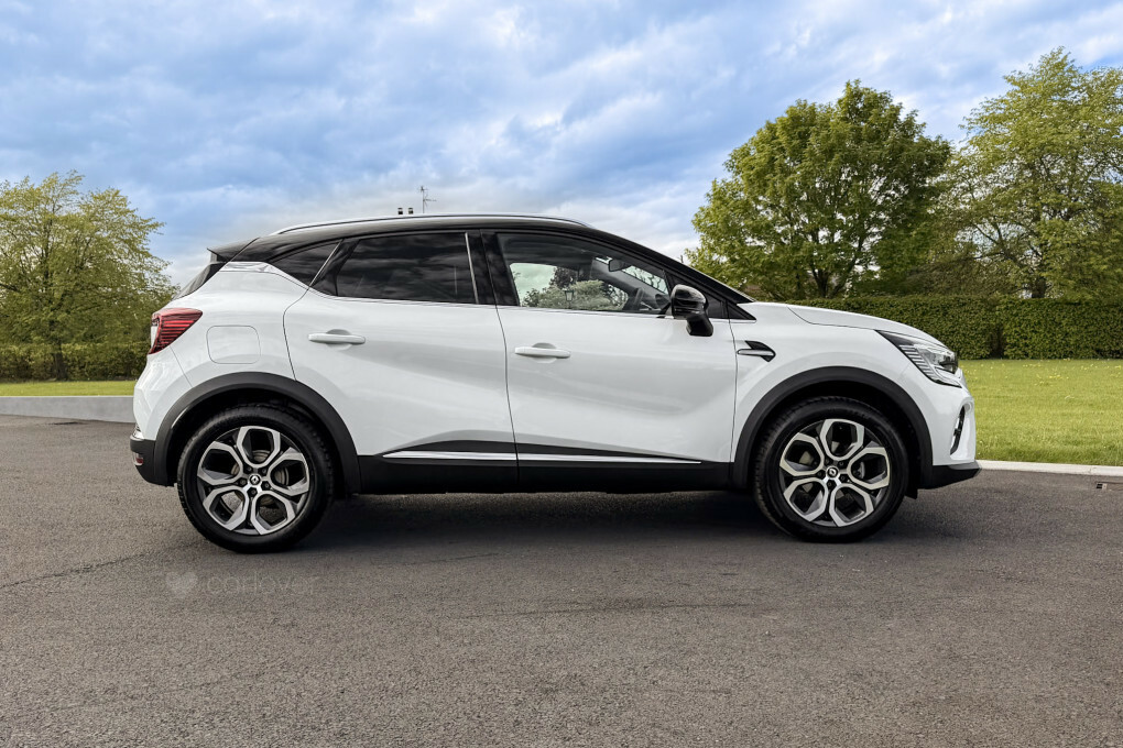 Renault Captur Techno Tce SB24AZU #3
