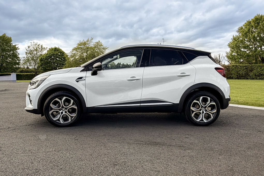 Renault Captur Techno Tce SB24AZU #4