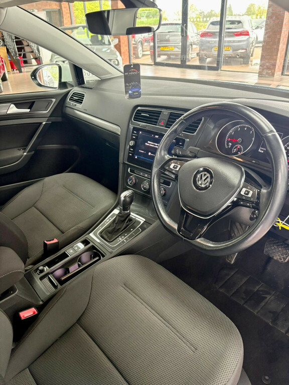 Volkswagen Golf Se Nav Tsi Bluemotion Technology YY18WHA White #5