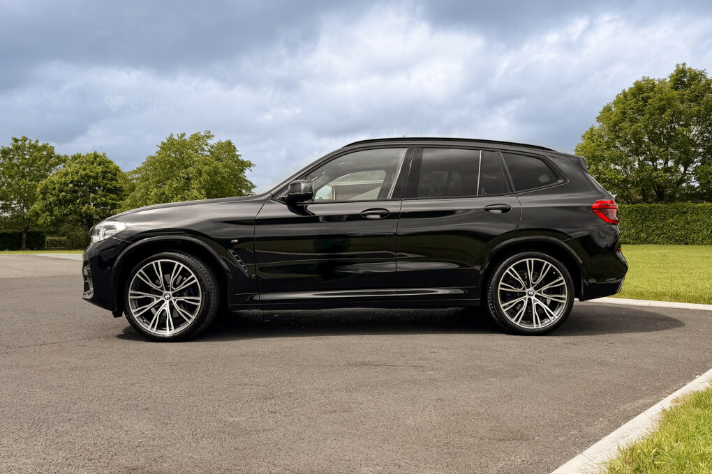 BMW X3 Xdrive 20D M Sport NY68UHU Black #4