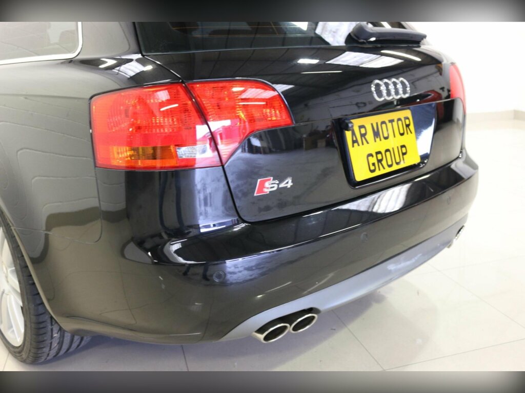 Audi S4 4.2 Quattro Black #34