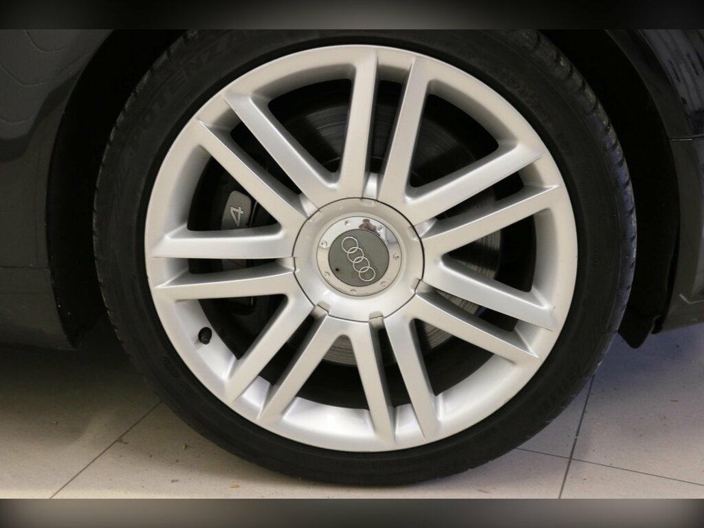 Audi S4 4.2 Quattro Black #17
