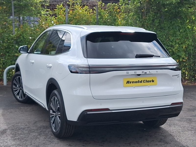 Geely Starray 1.5 Em-i Pro  White #2