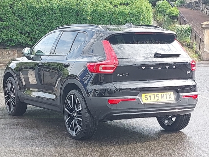 Volvo XC40 2.0 B4p Ultra Dark SY75MTX Black #2